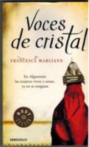 Portada VOCES DE CRISTAL - FRANCESCA MARCIANO - DEBOLSILLO