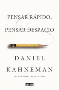Portada PENSAR RÁPIDO, PENSAR DESPACIO - DANIEL KAHNEMAN - DEBATE